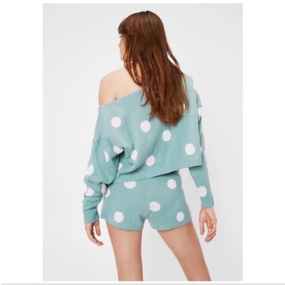 NASTY GAL | POLKA DOT TWO PIECE KNIT SWEATER SHORT SET - Picture 4 of 5